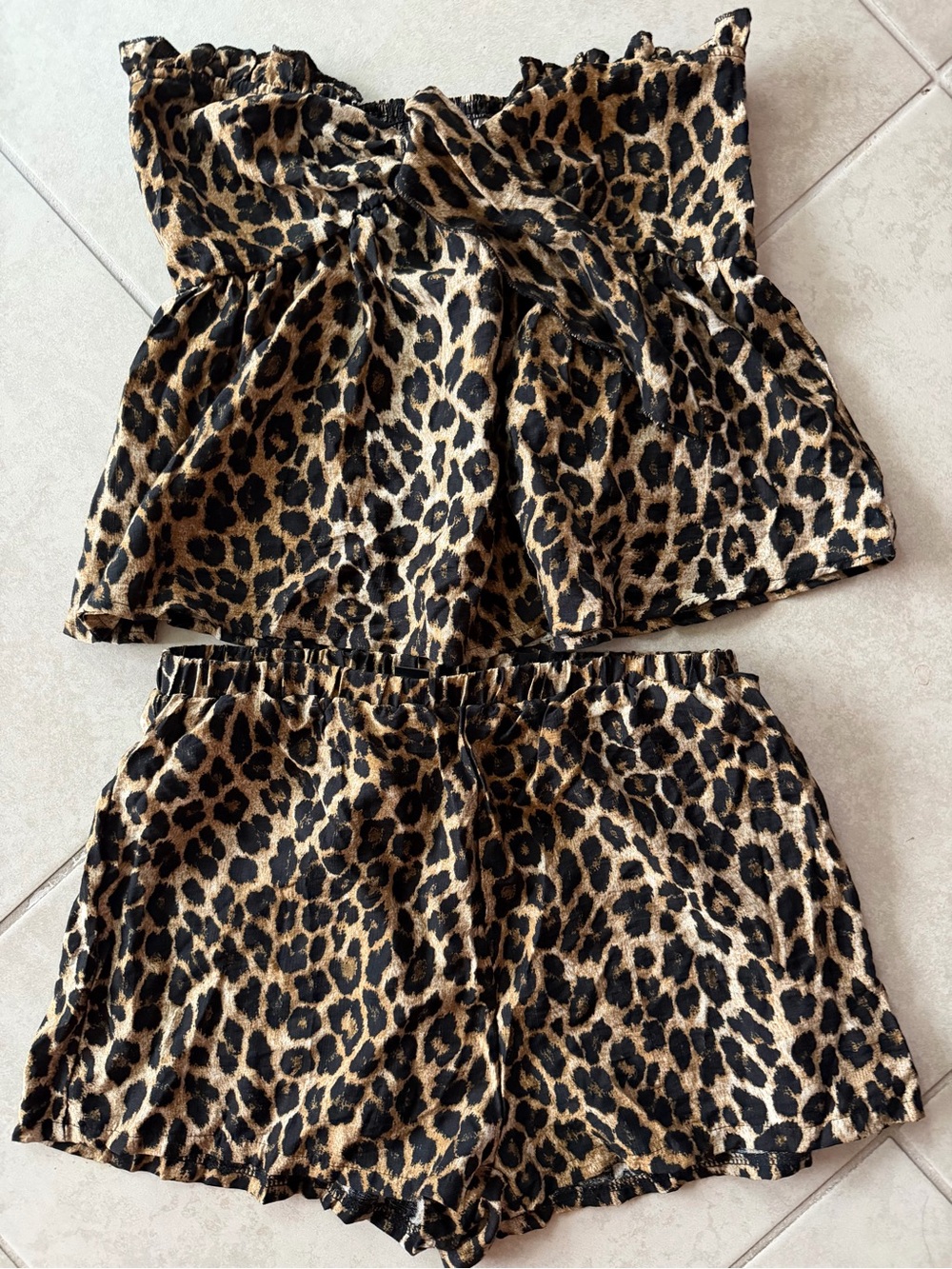 Source Unknown Leopard Print Strapless Romper in Tan and Black - Picture 2 of 2